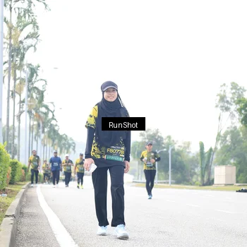 Runner Photo 6946477