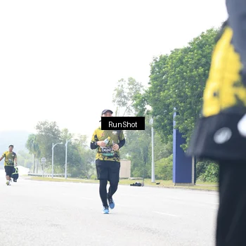 Runner Photo 6946495