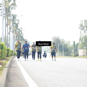 Runner Photo 6946511