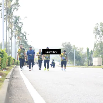 Runner Photo 6946523