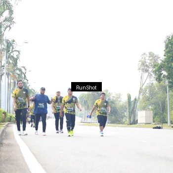 Runner Photo 6946529