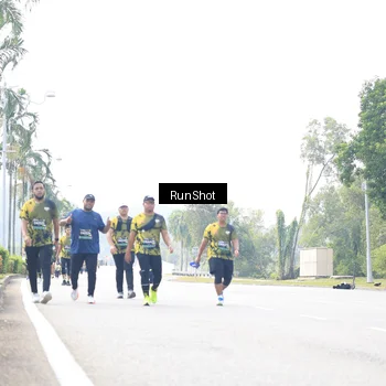 Runner Photo 6946530
