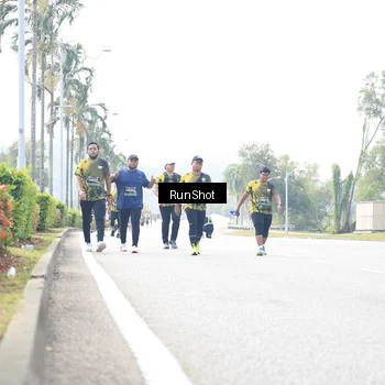 Runner Photo 6946531