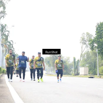 Runner Photo 6946532