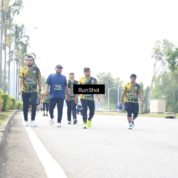 Runner Photo 6946540