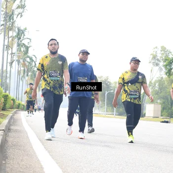 Runner Photo 6946563