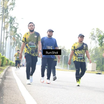 Runner Photo 6946566