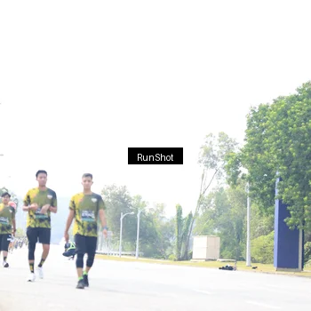 Runner Photo 6946610