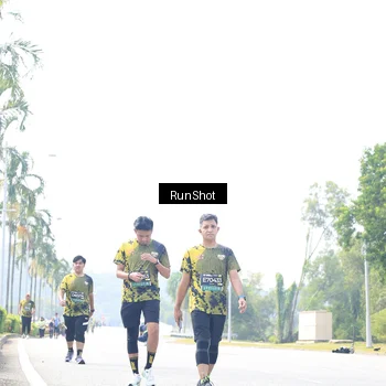 Runner Photo 6946625