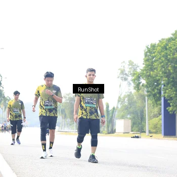 Runner Photo 6946630