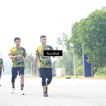 Runner Photo 6946635