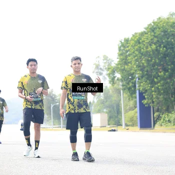 Runner Photo 6946637