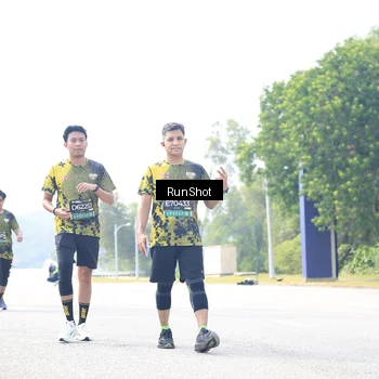 Runner Photo 6946638