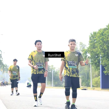 Runner Photo 6946640