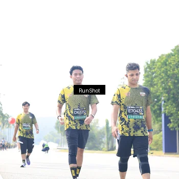 Runner Photo 6946645