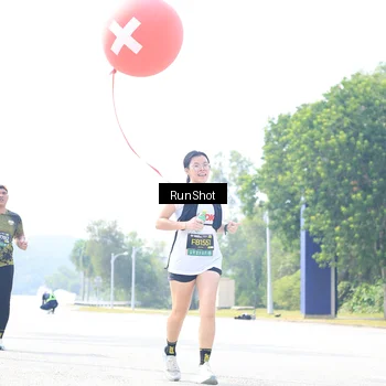 Runner Photo 6946676