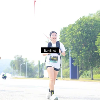 Runner Photo 6946680