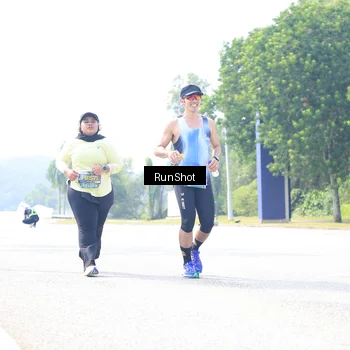 Runner Photo 6946710