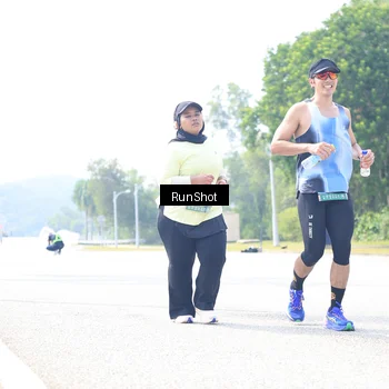Runner Photo 6946717