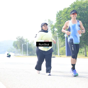 Runner Photo 6946718