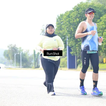 Runner Photo 6946719