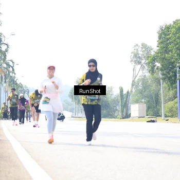 Runner Photo 6946733