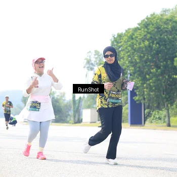 Runner Photo 6946744
