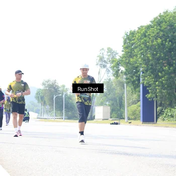 Runner Photo 6946758
