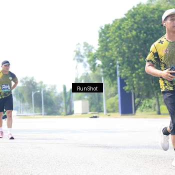 Runner Photo 6946771