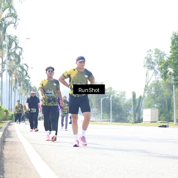 Runner Photo 6946775