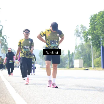 Runner Photo 6946785