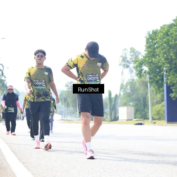 Runner Photo 6946786