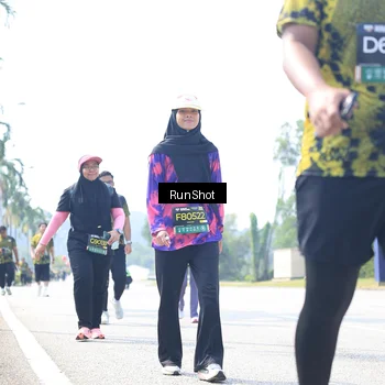 Runner Photo 6946809