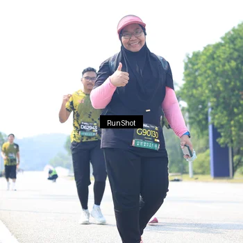 Runner Photo 6946827
