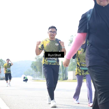 Runner Photo 6946844