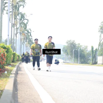 Runner Photo 6946847