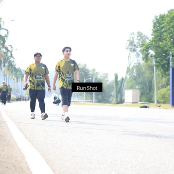 Runner Photo 6946851