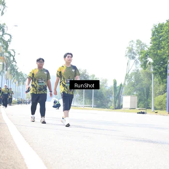 Runner Photo 6946852
