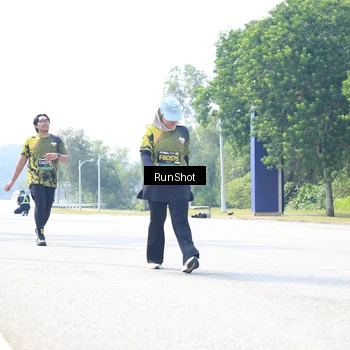 Runner Photo 6946868
