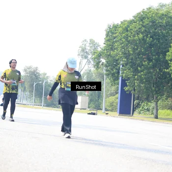 Runner Photo 6946871
