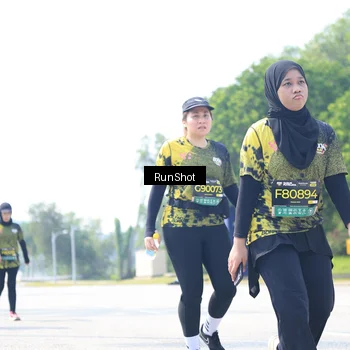 Runner Photo 6946913