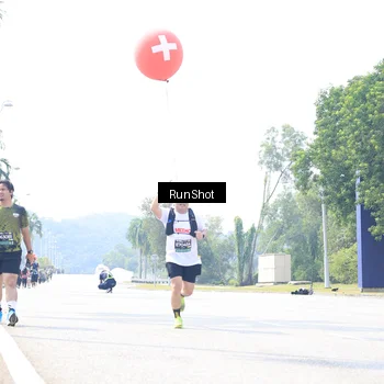 Runner Photo 6946964