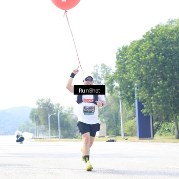 Runner Photo 6946972