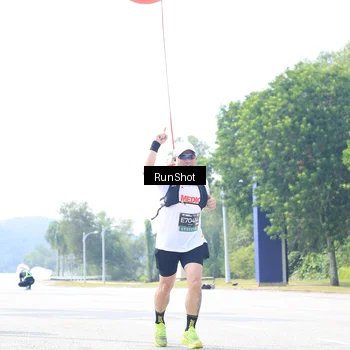 Runner Photo 6946975