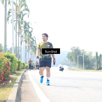 Runner Photo 6946979