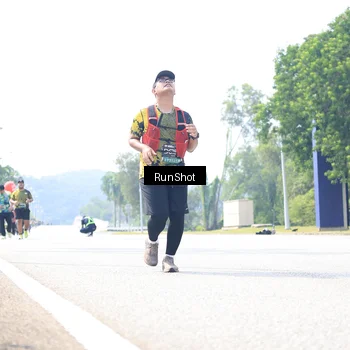 Runner Photo 6947001