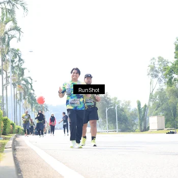 Runner Photo 6947014