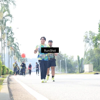 Runner Photo 6947016