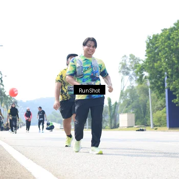 Runner Photo 6947024