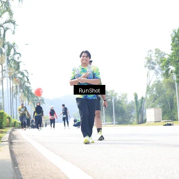 Runner Photo 6947026